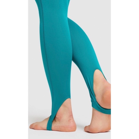 GymShark Illumination Leggings Charged Emerald S - Picture 5 of 16